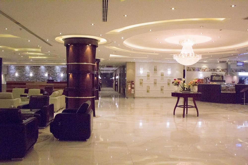 Luxury One-Bedroom Apartment